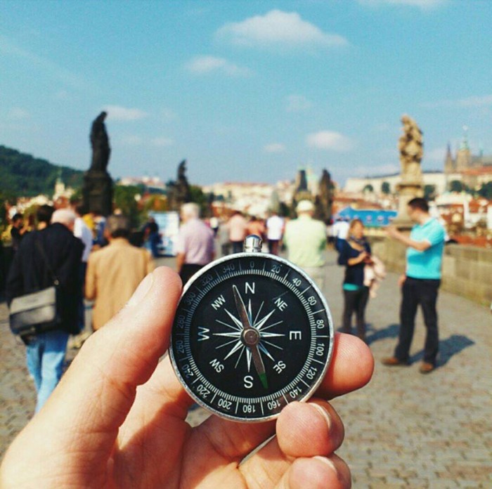 "Moje vlastní série na Instagramu. Jmenuje se #chasingcompas. Takový můj patent,hehe..."