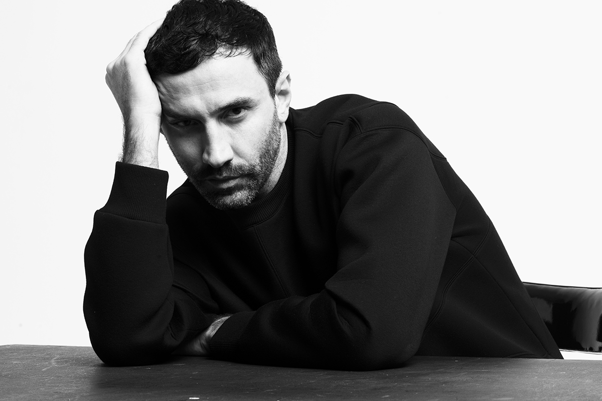 RICCARDO TISCI OZNÁMIL DALŠÍ SPOLUPRÁCI S NIKE!