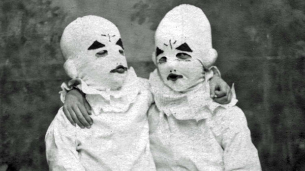 Recenze knihy: Sirotčinec slečny Peregrinové pro podivné děti – Ransom Riggs