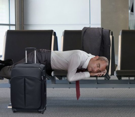 „Proč nespíš v hotelu jako normální člověk?“ Rady pro cestující od COOL-TRAVEL.CZ