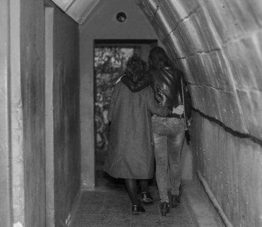 Protiatómový kryt hrajúci elektroniku, to je Subclub