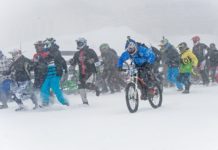Je libo bikový masakr na sněhu? Závod Chinese Downhill už tento víkend!