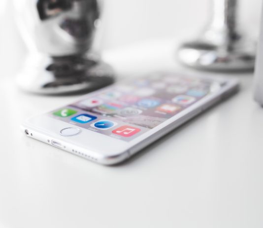 TOP 10: Nepotřebné mobilní aplikace