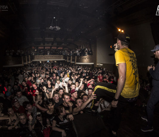 Fotoreport: Grimový arzenál pod vedením Smacka opět zaútočil na pražský klub Roxy!