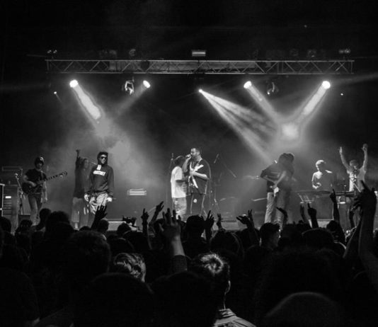 Oficiální launchparty Outlook Festivalu proběhne už v úterý v pražském Crossu