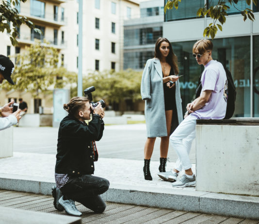 Backstage: Jak se fotil lookbook nejnovější kolekce Pay.Clothing