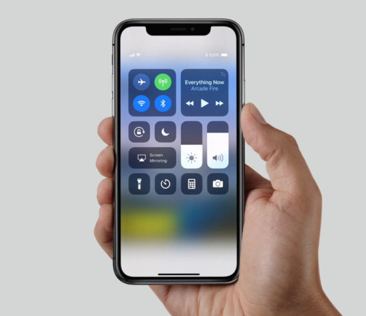 iPhone X byl vyprodán ještě před oficiálním uvedením do prodeje