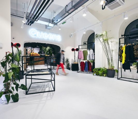 Queens otevře v centru Prahy svoji novou vlajkovou pobočku