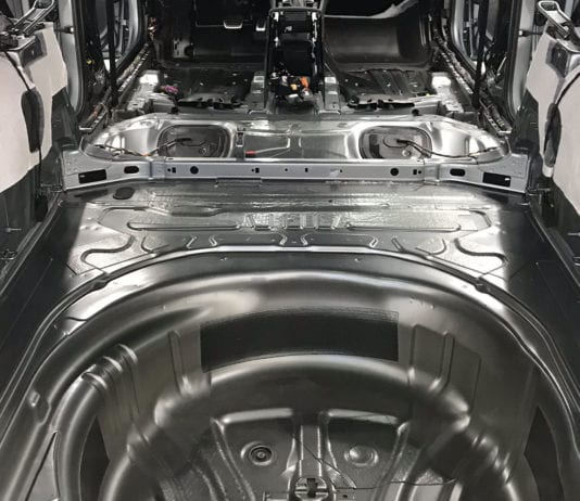 Na jakou část vozu se zaměřit při odhlučňování aut typu kombi?