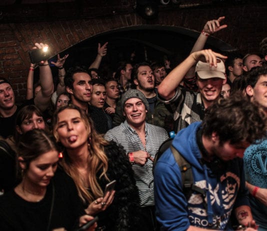 Na akci Konec Školy v Chapeau Rouge vystoupí Pain nebo Metrix (rozhovor)