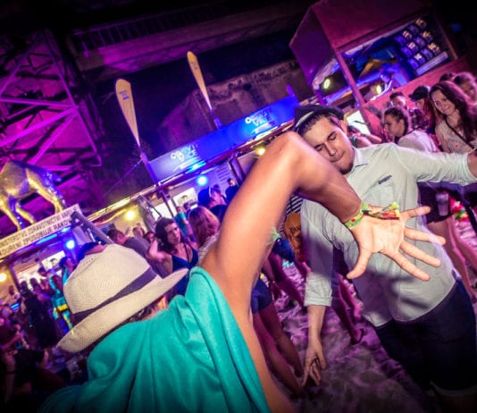 Zahraj si s Objevte více muziky o lístky na festival Colours of Ostrava