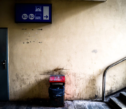 Praha Prabídná: Nádraží