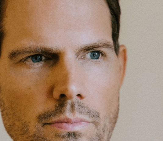 Tycho představí novou desku v Roxy