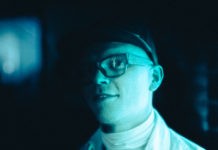 7krát3, 12 problémů a jeho 1. show!