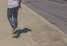 Na skateboardu do školy nebo práce: Co vše potřebujete?