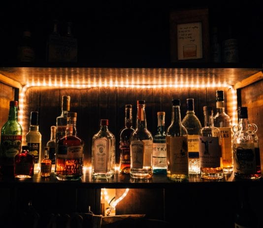 Příběhy alkoholu aneb Kdo je skutečný Kapitán Morgan?