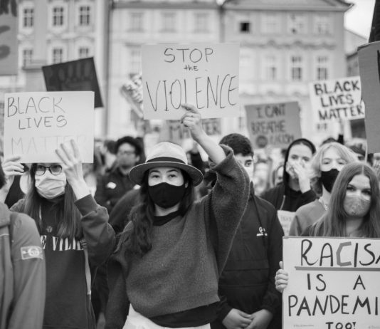 Komentář: Black Lives Matter se nás Čechů týká víc, než si myslíme