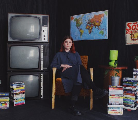 Nový kulturní pořad SONDA ~ Amelie Siba a deska Dye My Hair, The World of Banksy, narozeniny Ankali