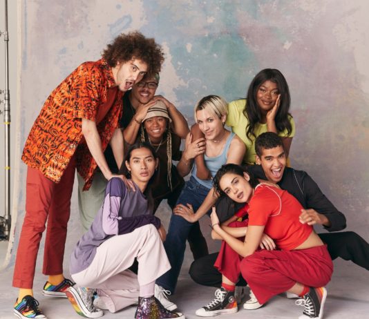 Je tu Pride Month a s ním nová duhová kolekce od Converse