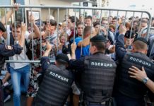 Komentář: Jak se u nás zajímáme o lidská práva v Rusku?