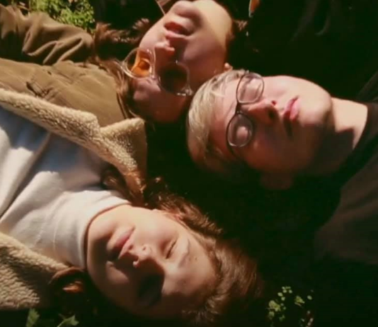 Favorite Obsession přicházejí s novým EP Sad Disco