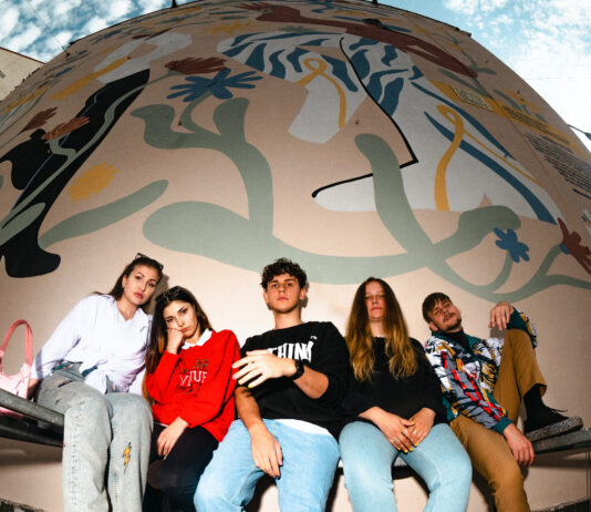 REPORTÁŽ: CONVERSE CITY FORESTS MURAL PRAGUE