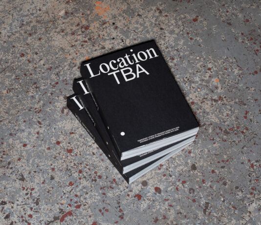 LOCATION TBA. Kniha o dočasné utopii pražských rave parties z let 2015–2020