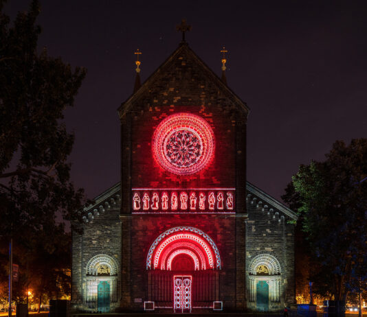 Jedenáctý ročník Signal Festivalu nabídne dva videomappingy. Oživí i stávající díla od Jiřího Příhody, Zdeňka Sýkory a Federica Díaze