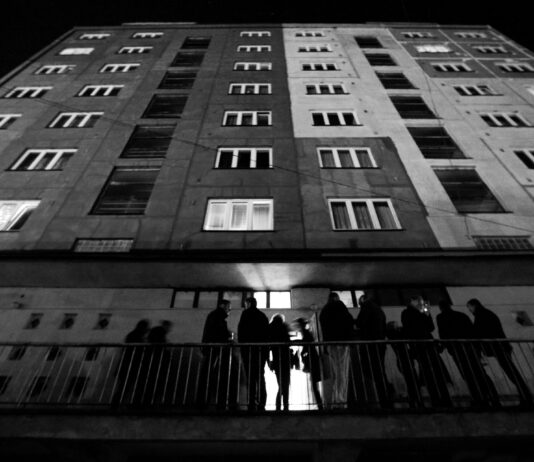 Moody Moon Noize vol. 4: Hermetik v podzemí chomutovského kostela, rapové naděje i německý hypergroove