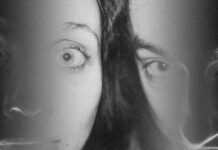 Olomoučtí Leeb0rn vydali nové album Hauau. „Je to deska o sebepřijetí,“ říká Jan Srostlík