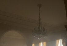 Imerzivní taneční divadlo „SENTENCES“ debutuje v Praze