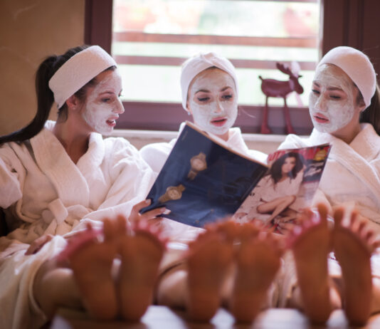 Vánoční wellness pobyty: Jak se zbavit stresu během svátků