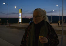 Když nestačí fakta: Ivana Svobodová a její mise za pravdou v dokumentu Reportáž psaná na benzínce