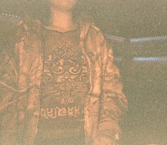 Rave a móda: Jak noční kluby ovlivnily svět módy