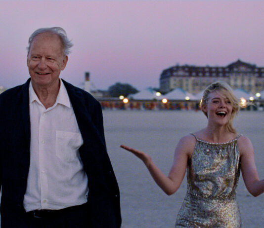 Stellan Skarsgård v roli, která mu může změnit kariéru. Do kin míří Citová hodnota Joachima Triera